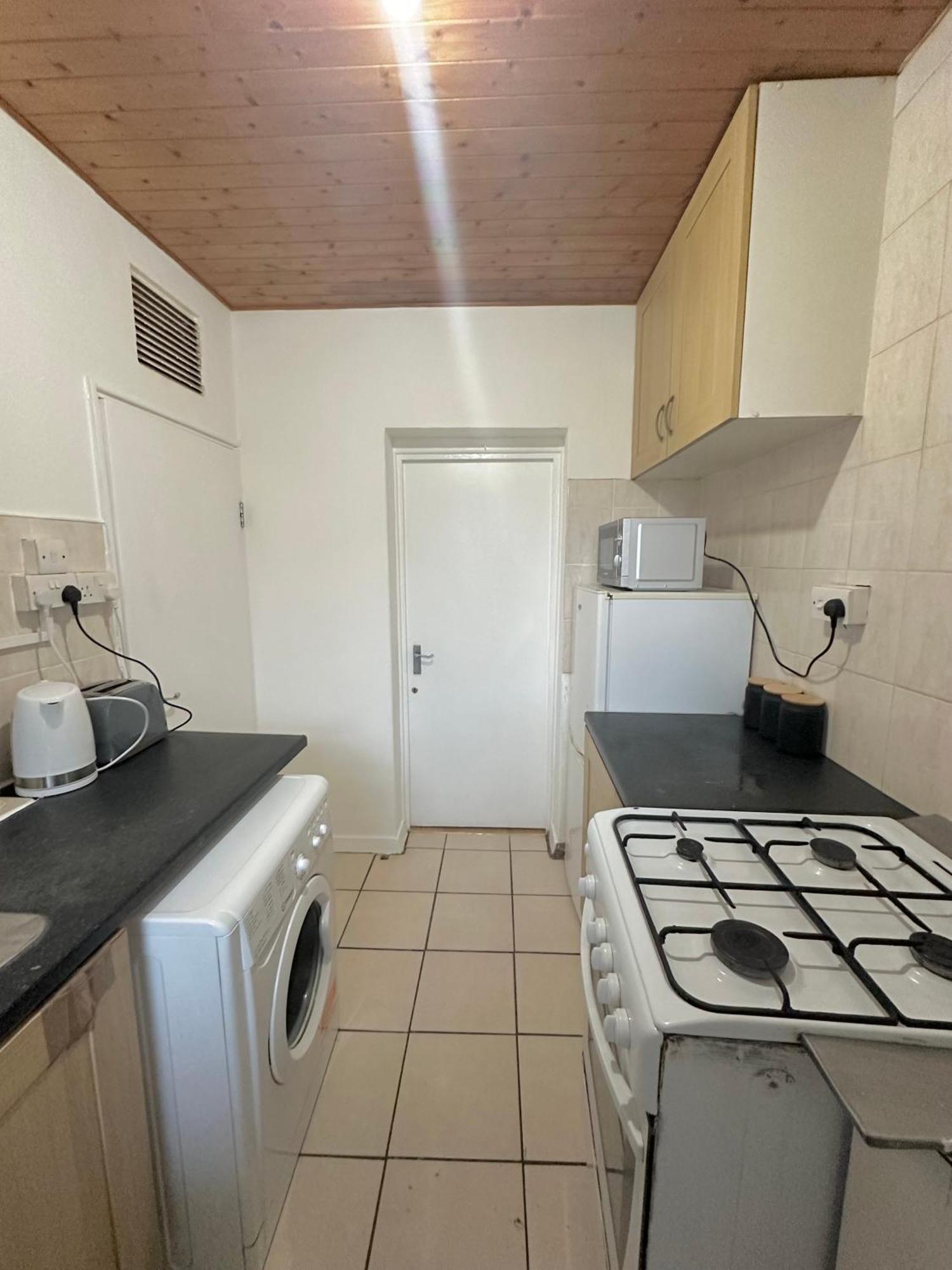 1 Bedroom Flat In Whitechapel, London Exterior foto