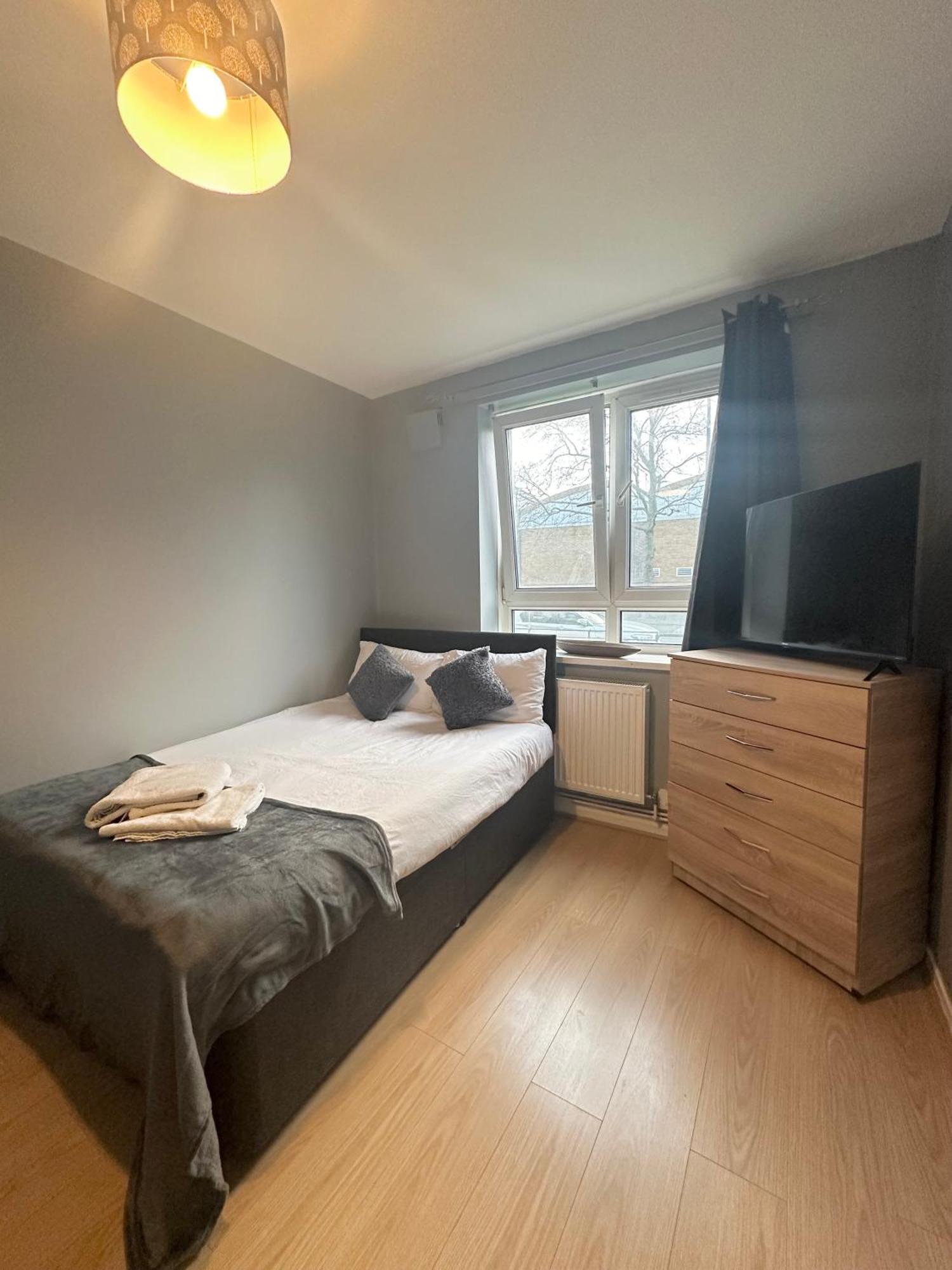 1 Bedroom Flat In Whitechapel, London Exterior foto